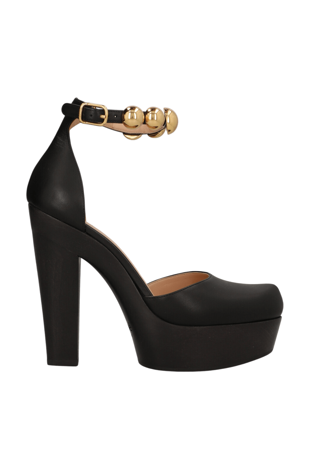 תמונה קידמית של סנדלי עקב פלטפורמה