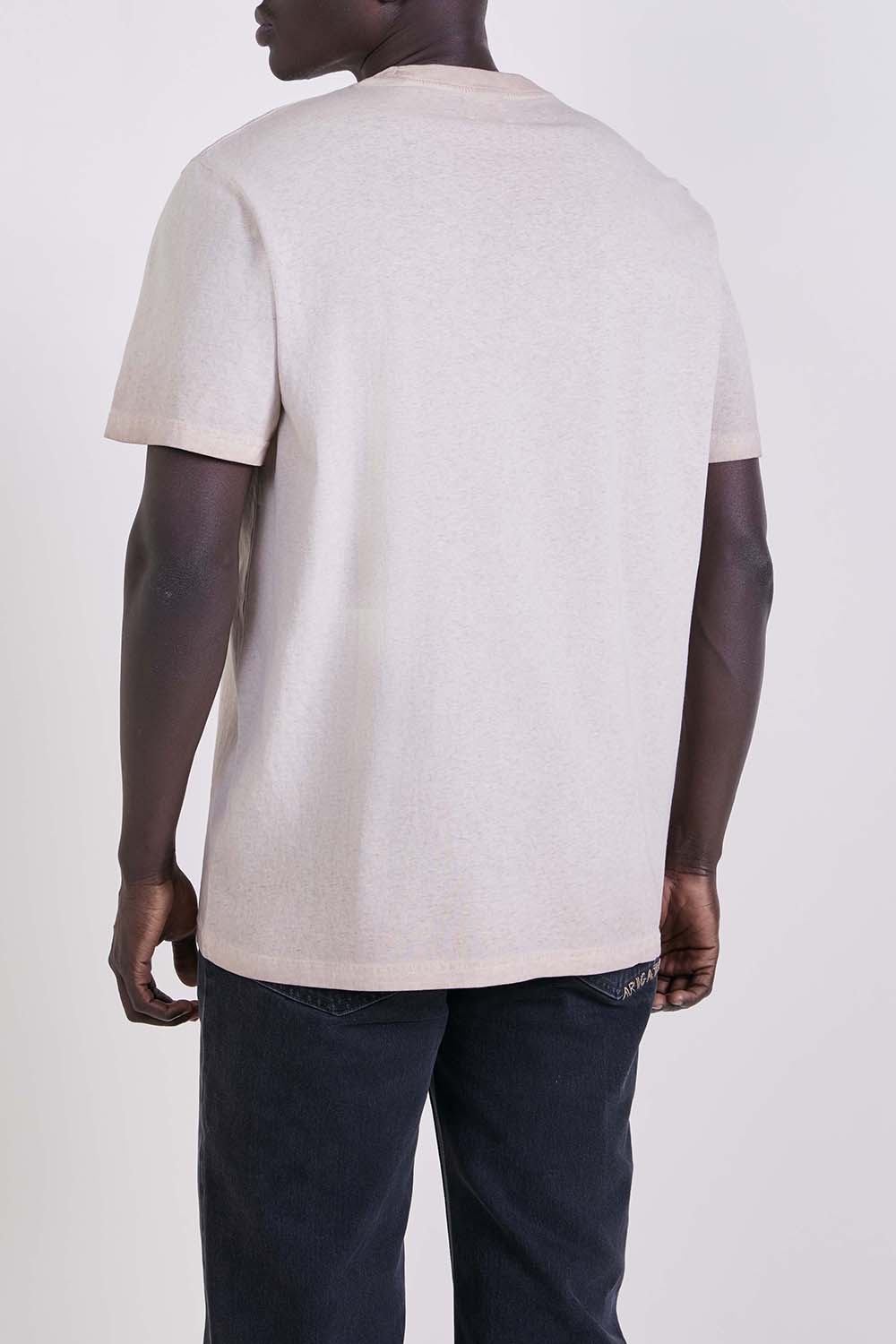 תמונת דוגמן אחורית של HONORE