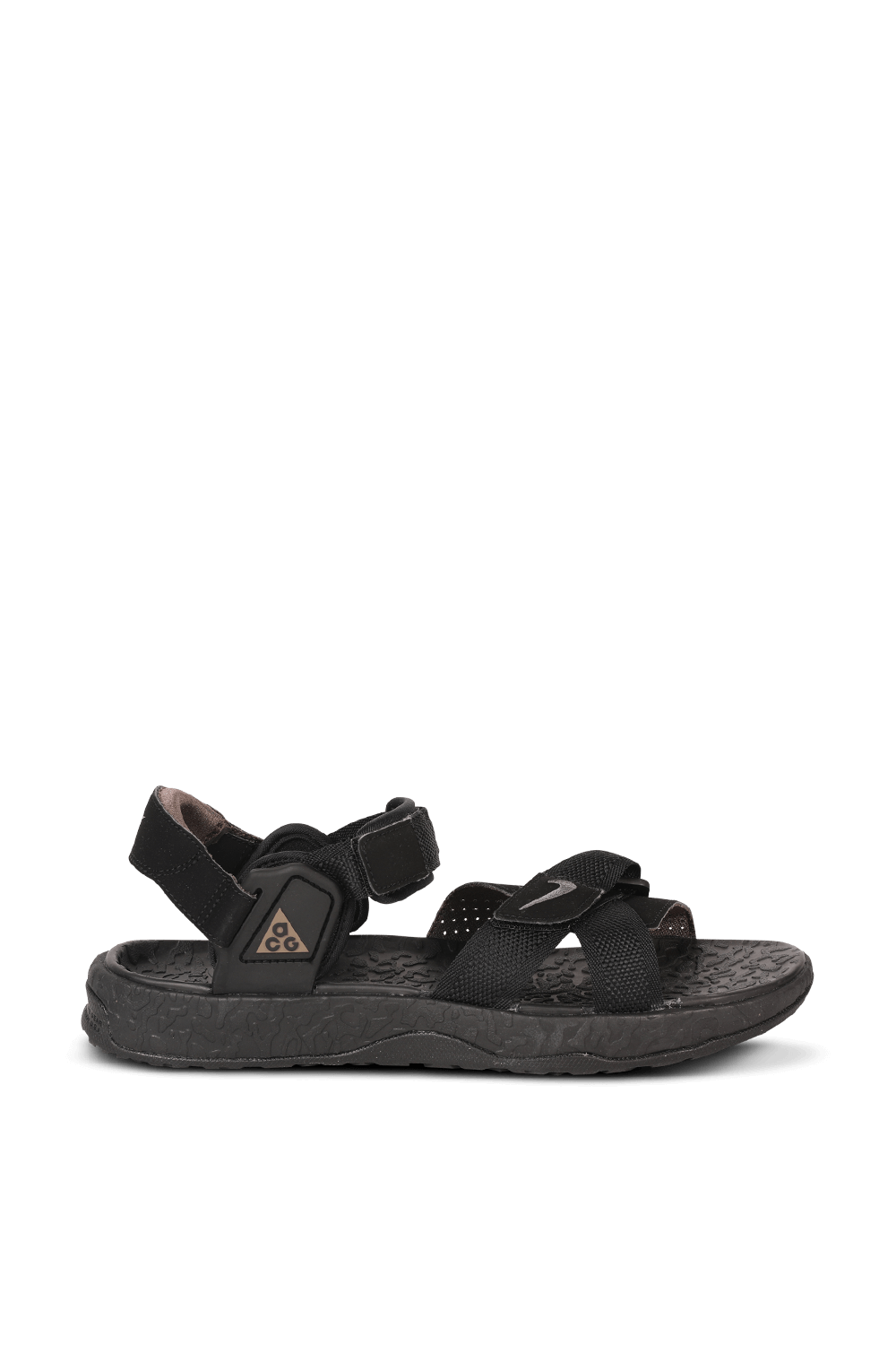 תמונה קידמית של Nike ACG Air Deschutz in Black