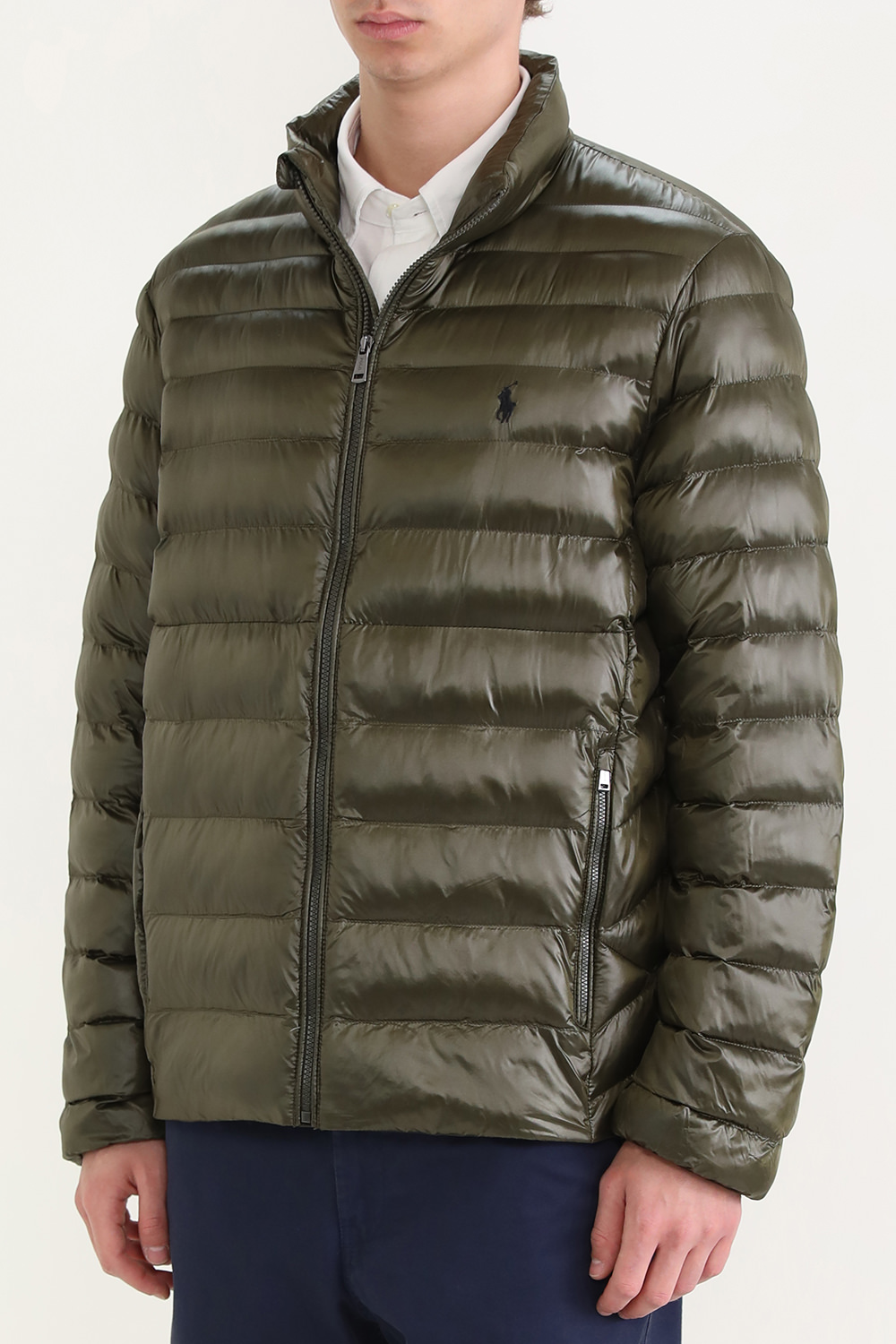 תמונת דוגמן קידמית של מעיל פוך מרוכסן עמיד במים