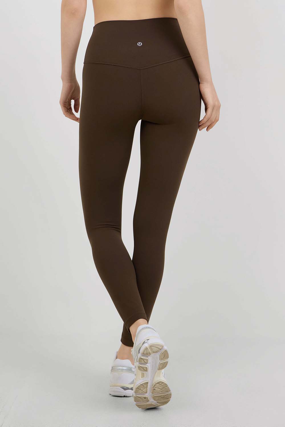 תמונת דוגמן אחורית של LULULEMON ALIGN&trade; HR PANT 25
