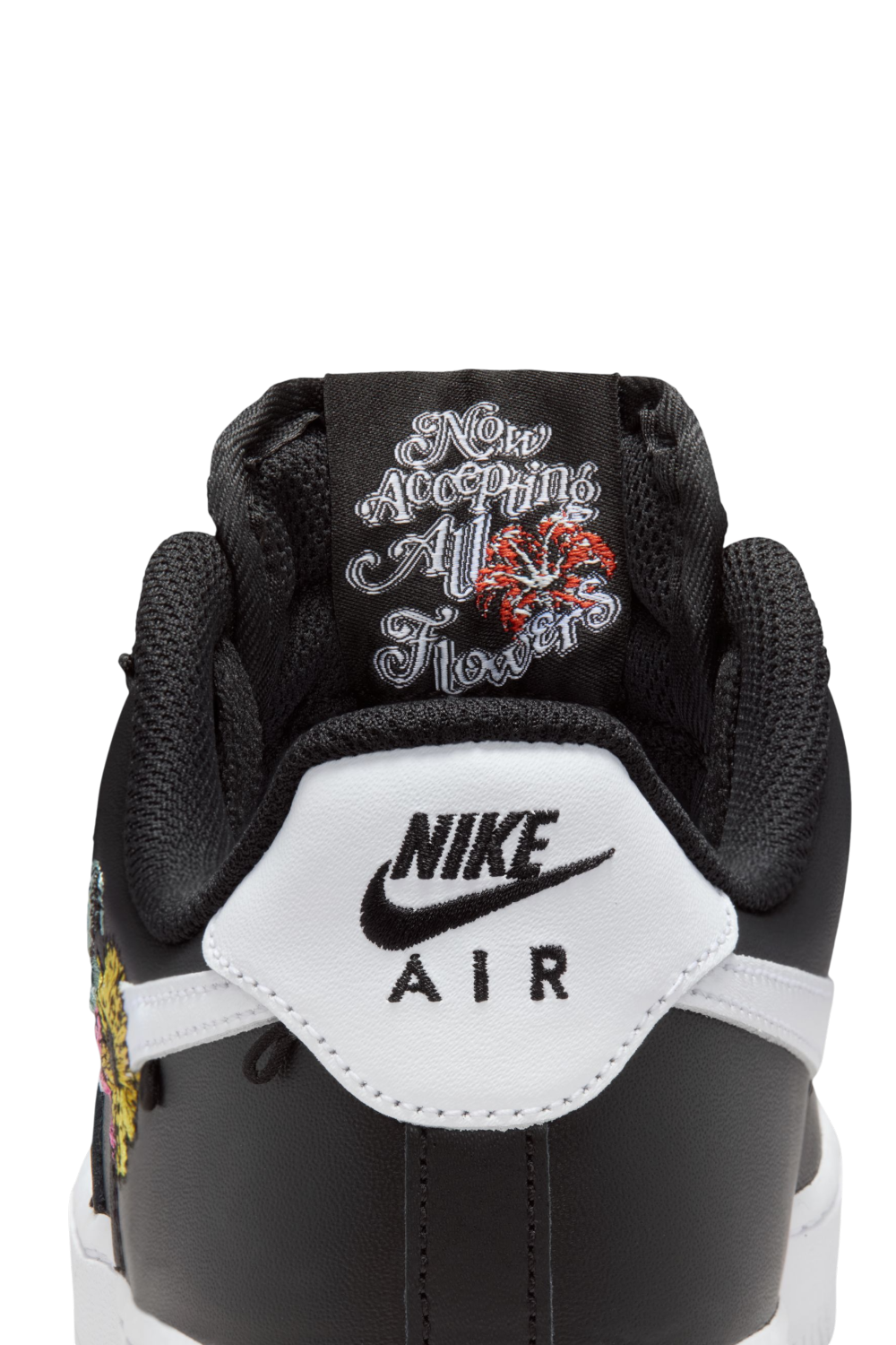 נעלי סניקרס איר פורס 1 07 פרימיום