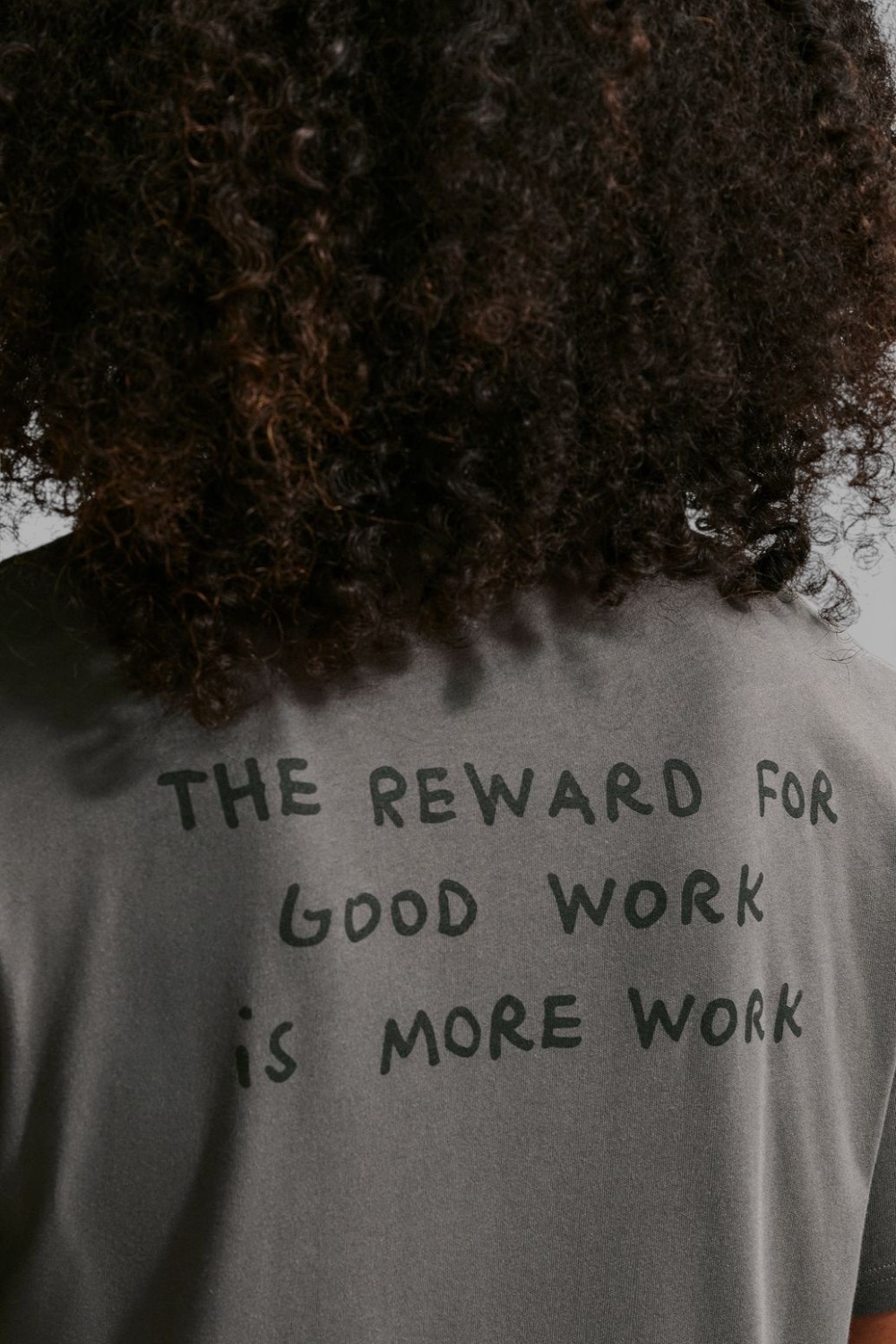 תמונת דוגמן אחורית של חולצת טי נייקי X טום סאקס