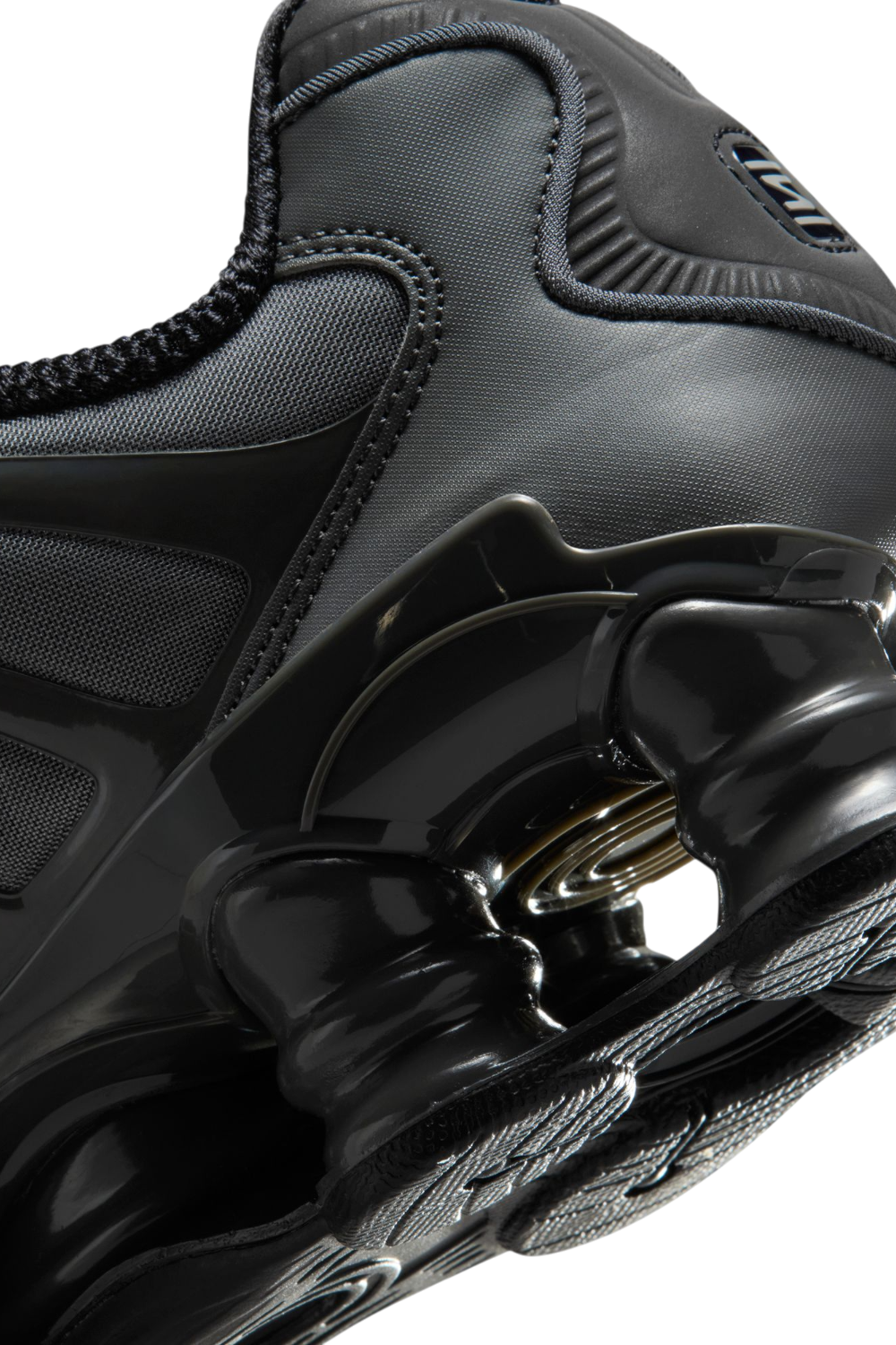 נעלי סניקרס שוקס טי־אל