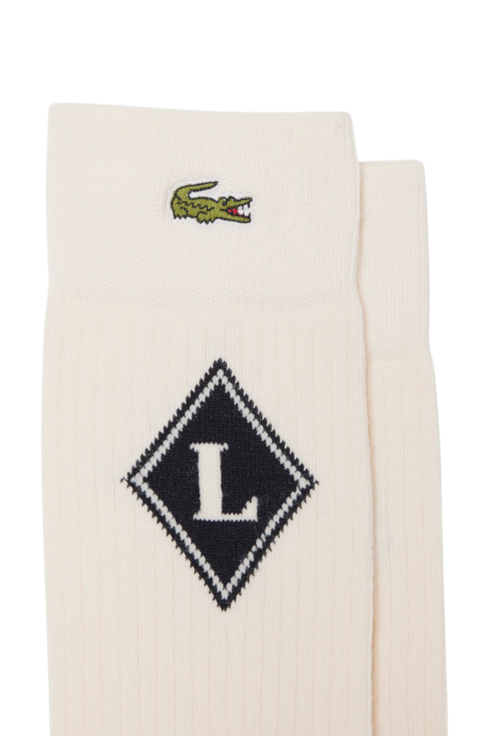 תמונה אחורית של גרביים