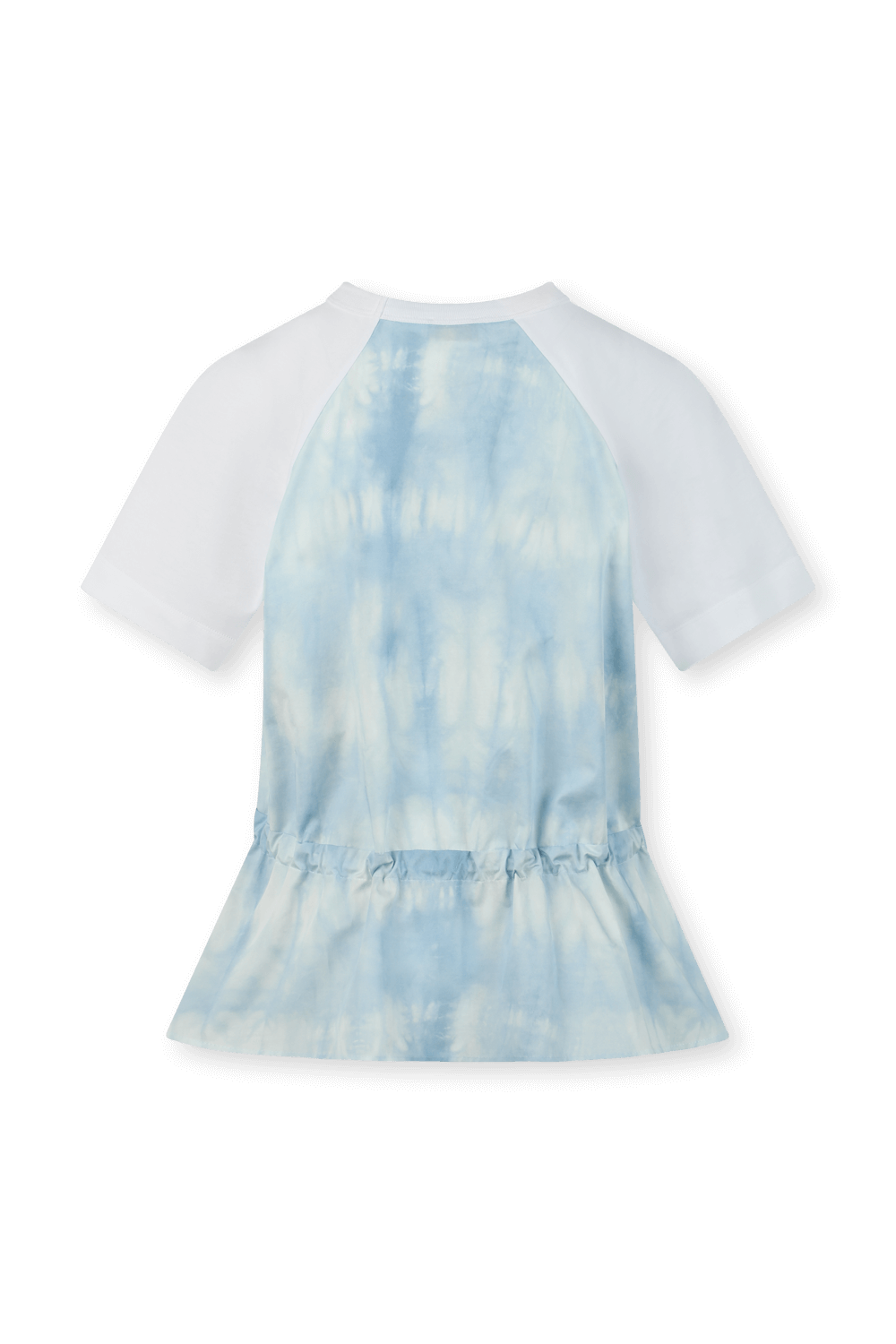 תמונה אחורית של חולצה לבנה עם קשירה ופרינט טאי-דאי תכלת