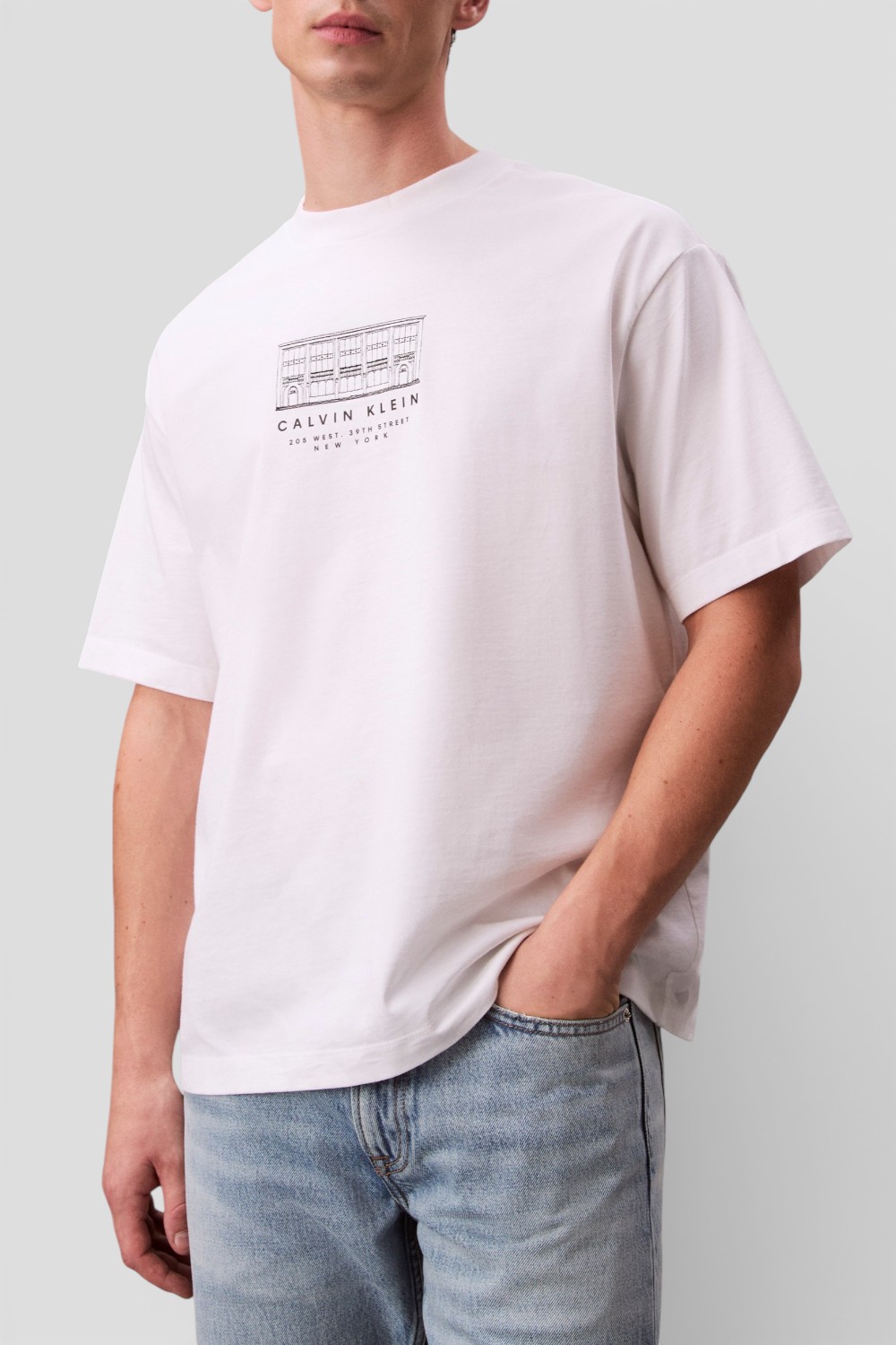 תמונת דוגמן קידמית של חולצת טי