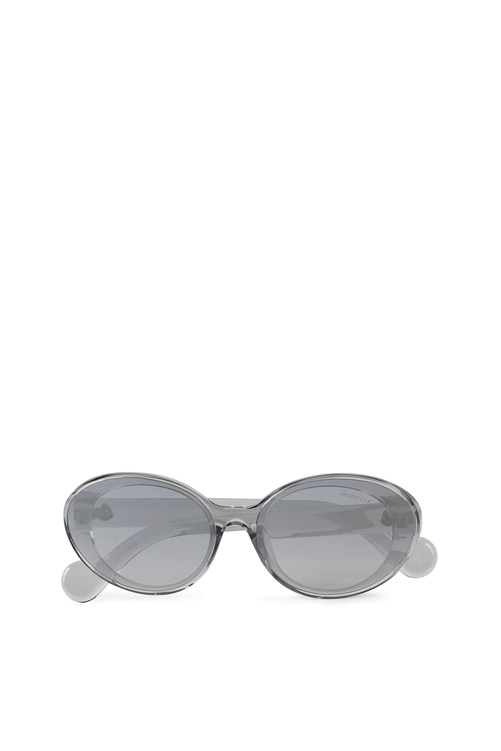 תמונה קידמית של Vintage-Inspired Butterfly Shape Sunglasses in Silver