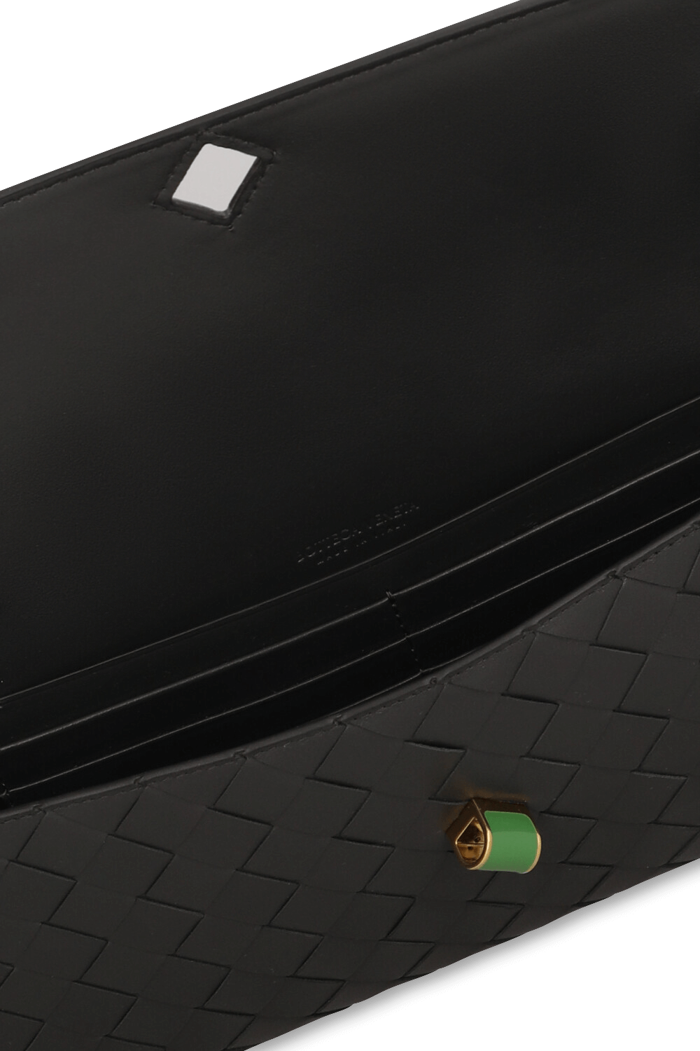 תמונת פנים של תיק אנדיאמו קלאץ' דייזי