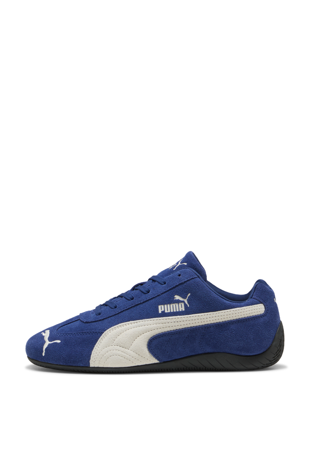 תמונה אחורית של נעלי סניקרס