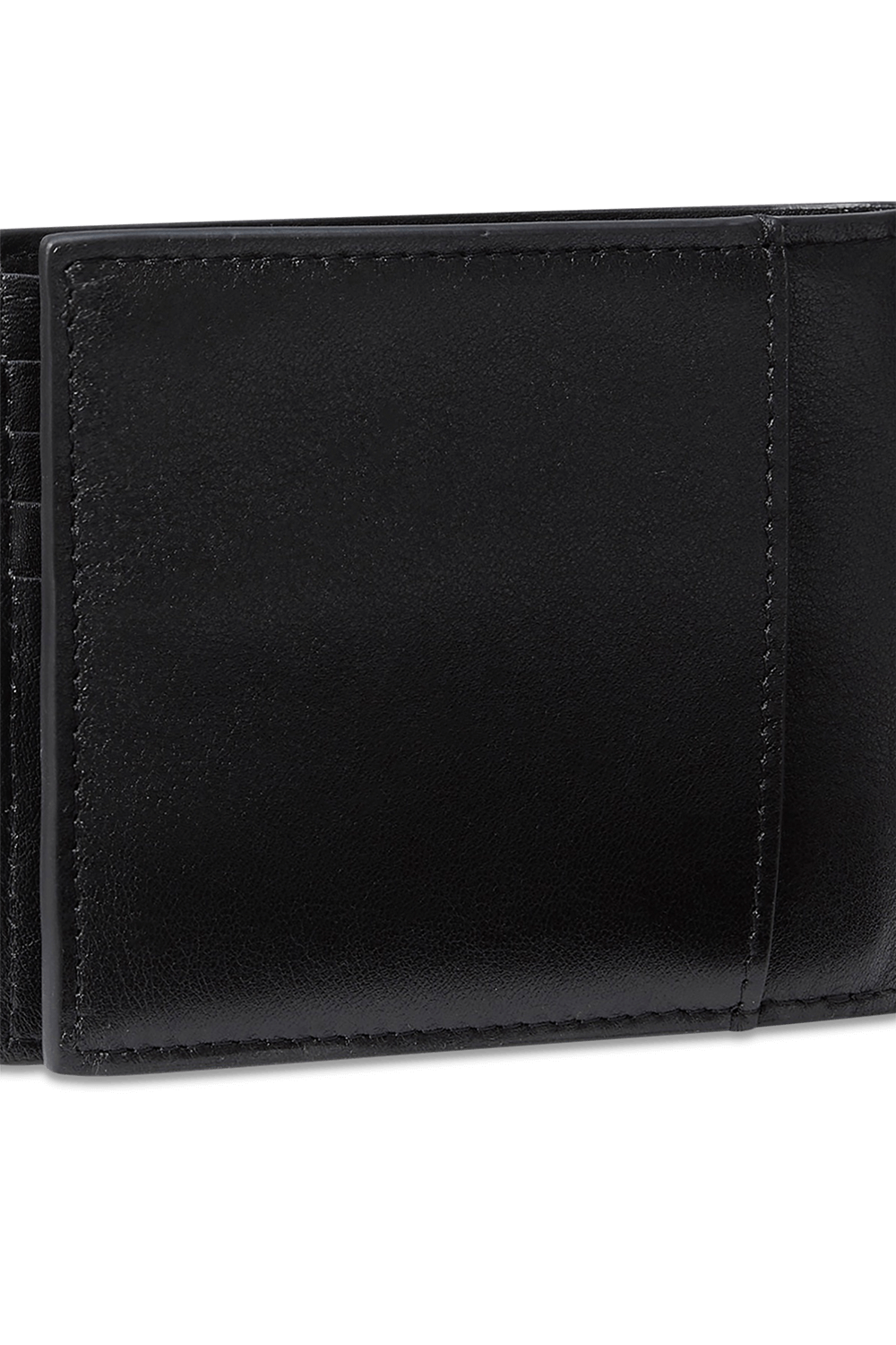 תמונת תקריב של ארנק מתקפל