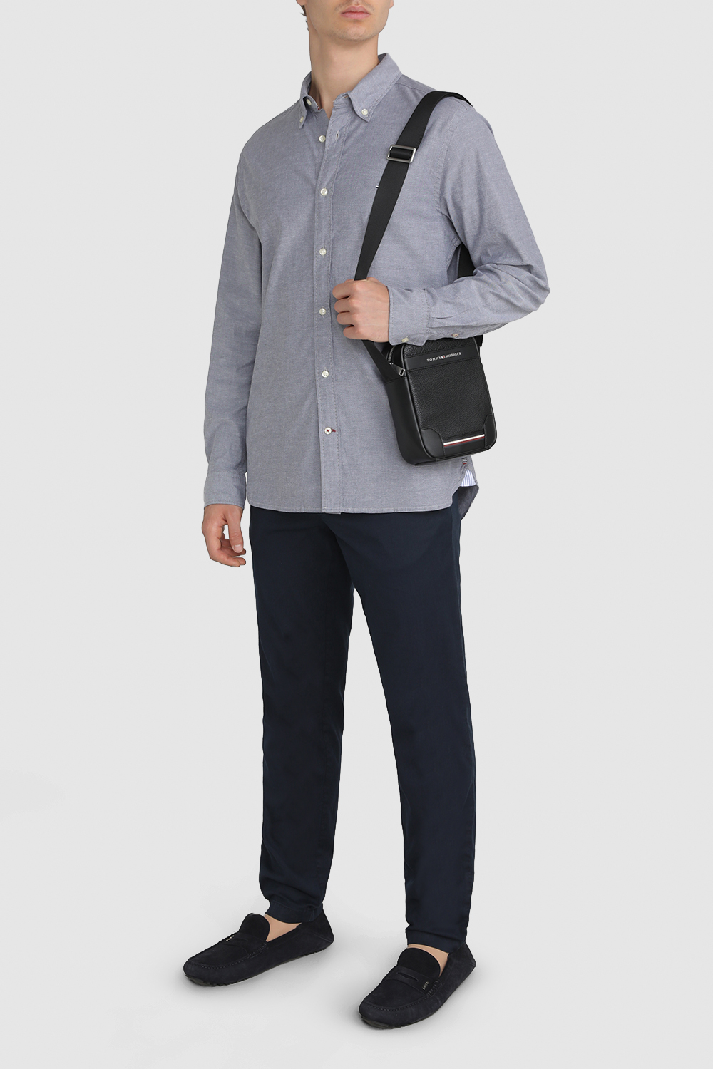 תמונת דוגמן קידמית של תיק צד