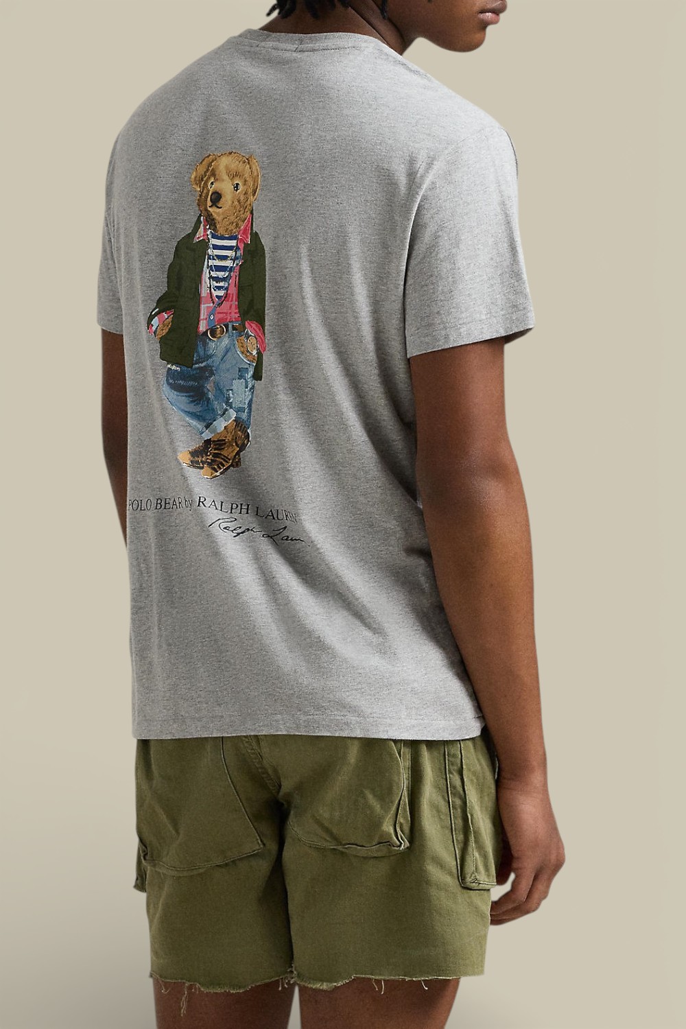 תמונת דוגמן אחורית של חולצת טי