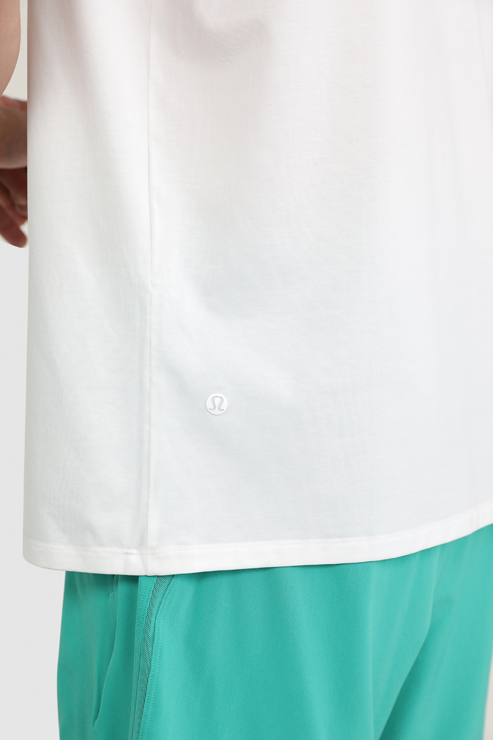 תמונת תקריב דוגמן של Fundamental T-Shirt LULULEMON