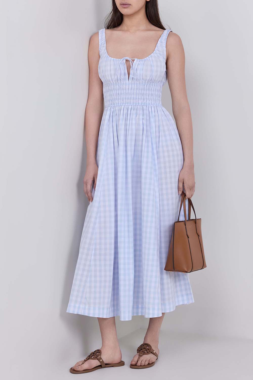 תמונת דוגמן קידמית של תיק כתף סמול