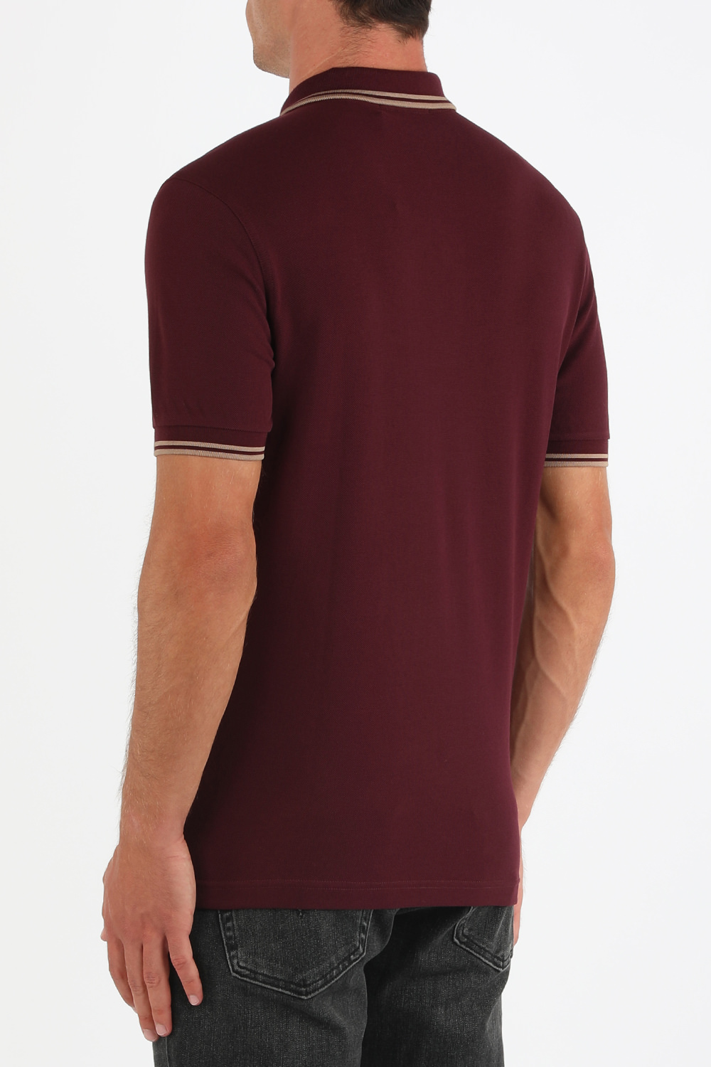 תמונת דוגמן אחורית של Classic Polo Shirt in Bordeaux