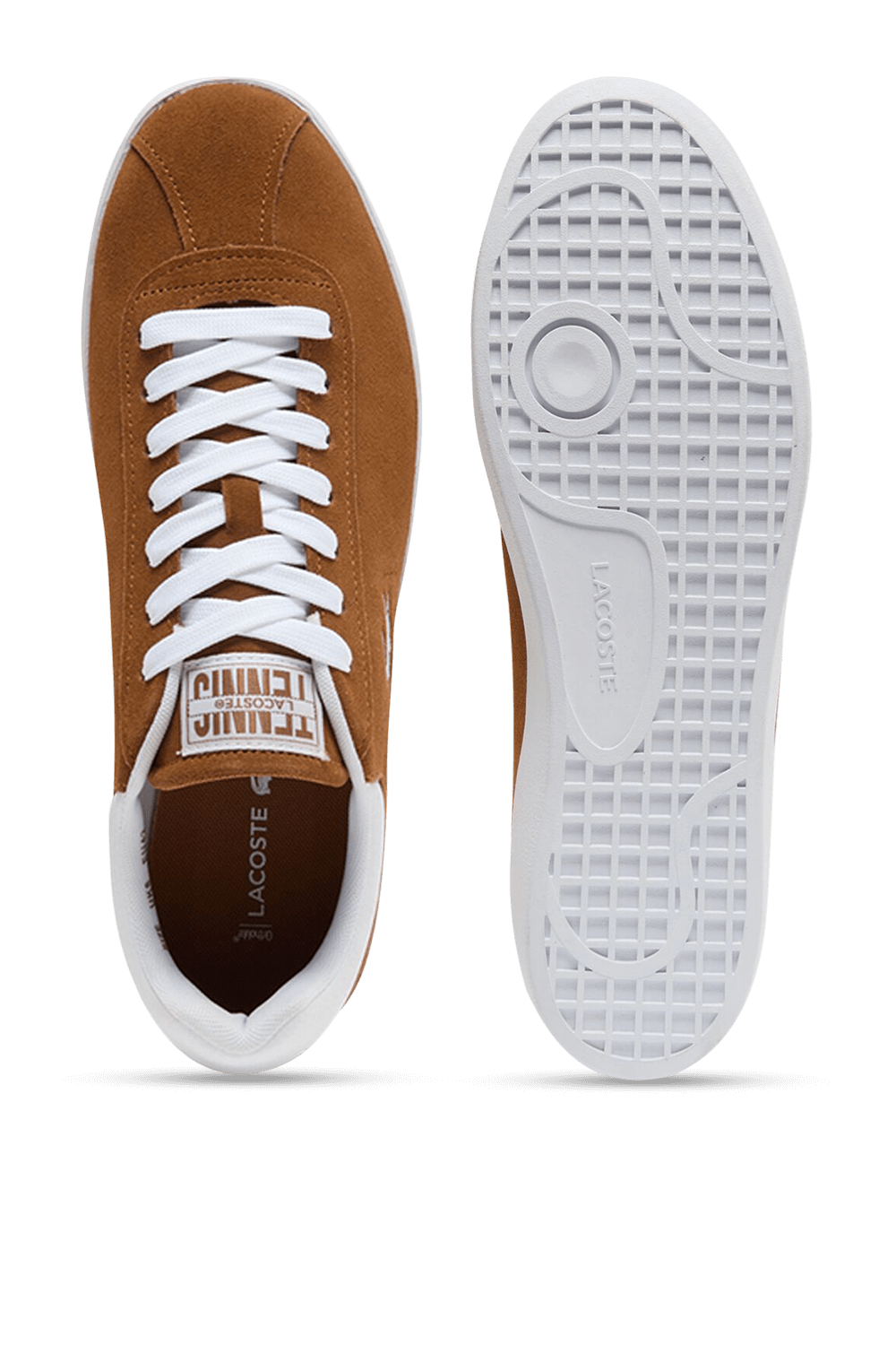 תמונת פנים של נעלי סניקרס קורט