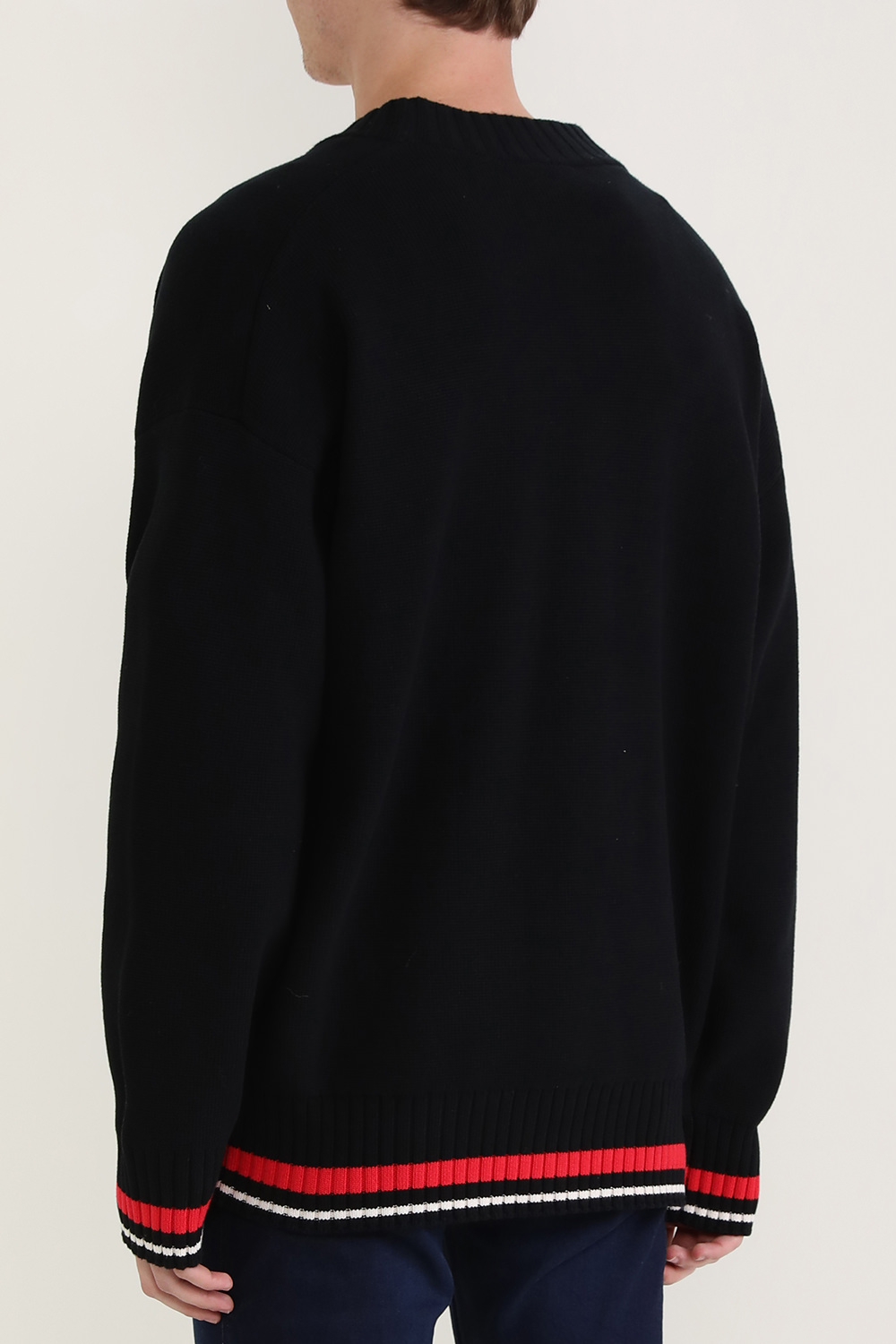 תמונת דוגמן אחורית של קרדיגן אוברסייז מכותנה אורגנית