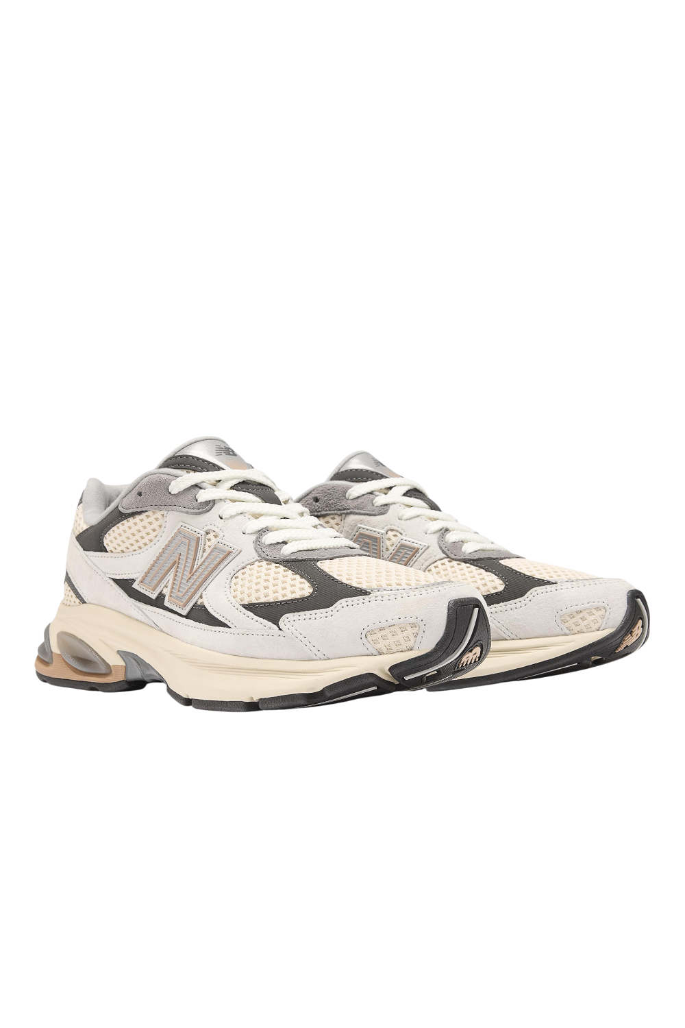 תמונת תקריב של נעלי סניקרס 2010