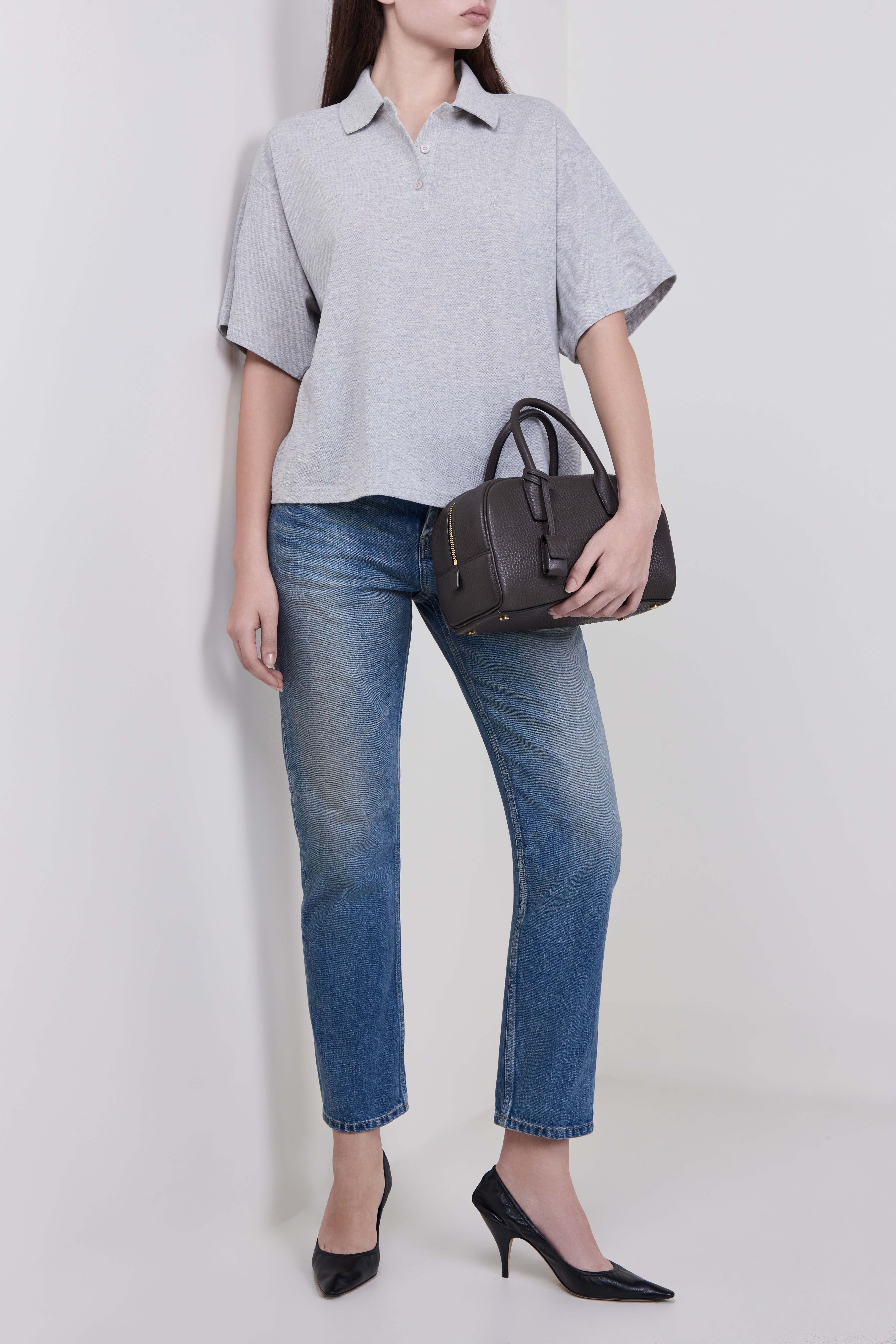 תמונת דוגמן קידמית של תיק נשיאה בוסטון