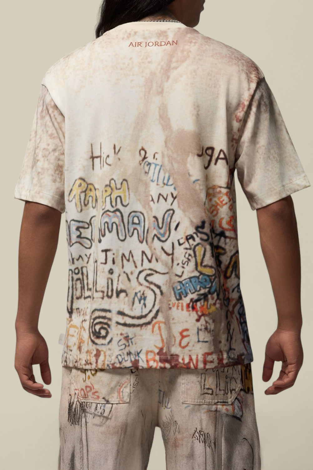 תמונת דוגמן אחורית של חולצת טי אייר ג'ורדן 85