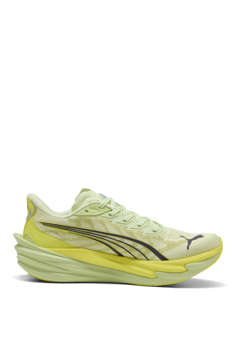 תמונה קידמית של נעלי ריצה דיביאייט ניטרו 4