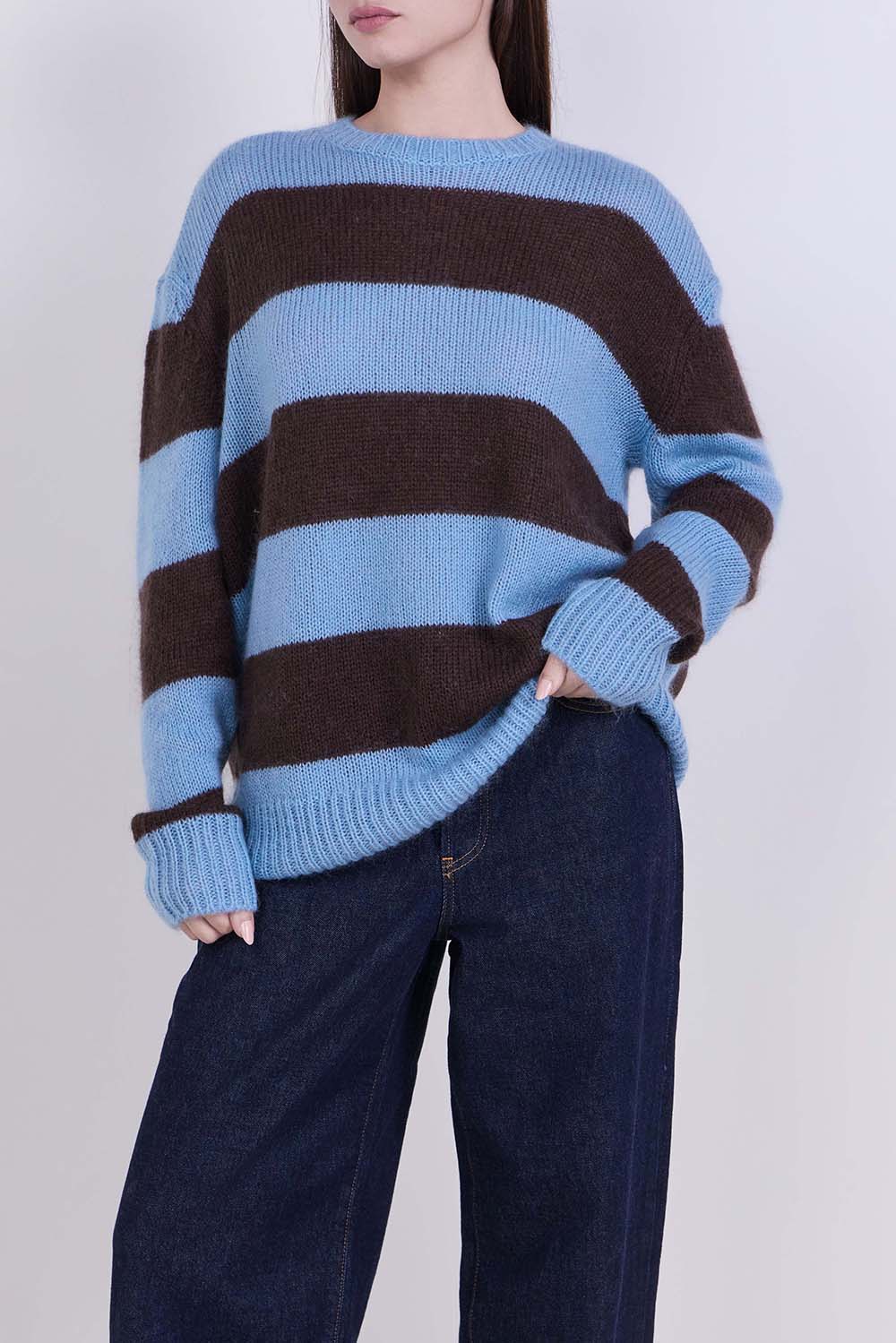 תמונת דוגמן קידמית של סריג פסים צמר