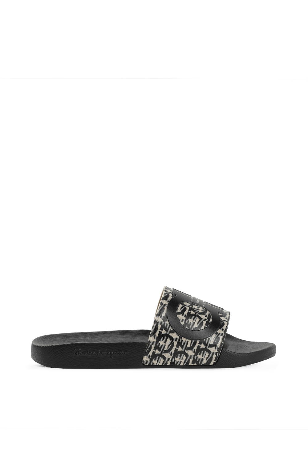 תמונה קידמית של Logo Flat Sandals in Black