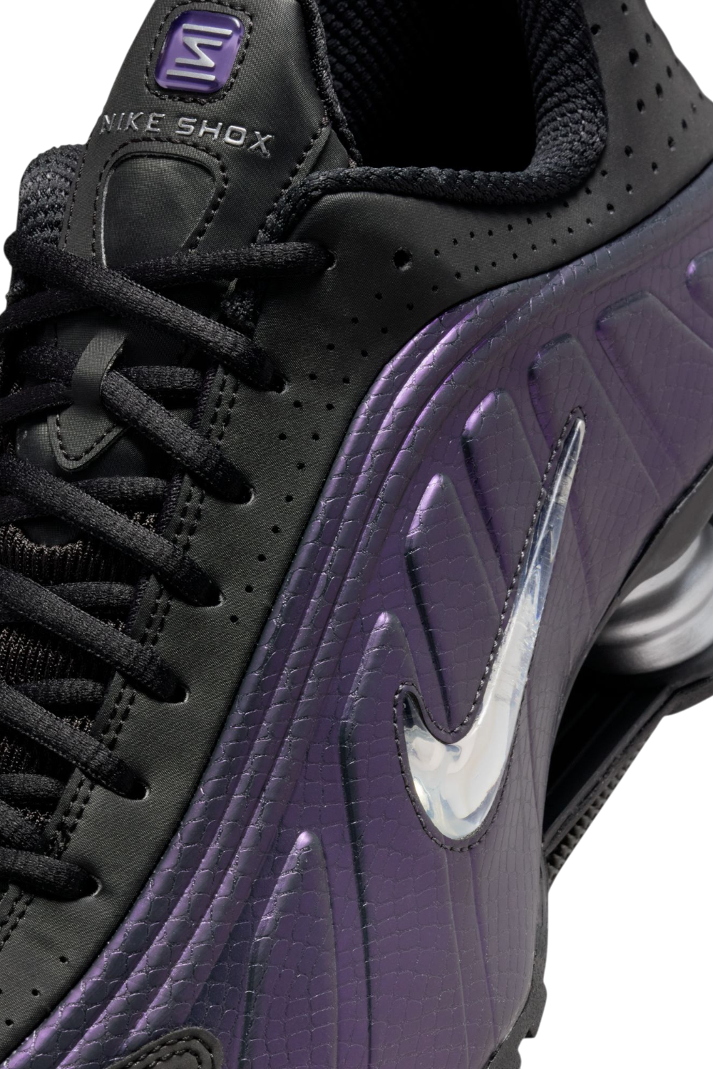 נעלי סניקרס שוקס אר4