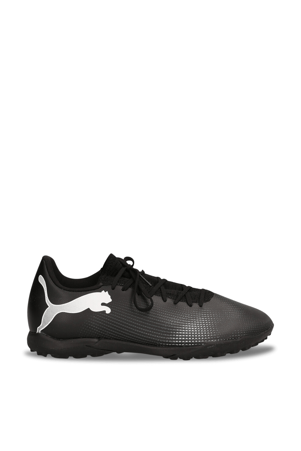 תמונה קידמית של נעלי כדורגל פיוצ'ר 7