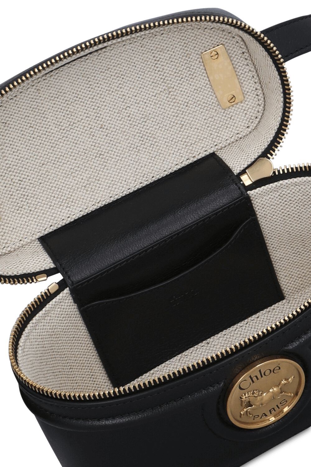 תמונת פנים של תיק קרוסבודי