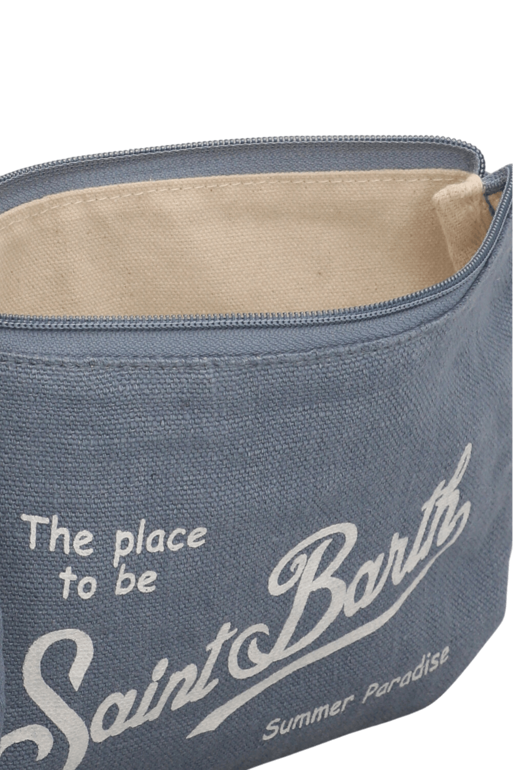 תמונת תקריב של תיק קלאץ&rsquo; אלין