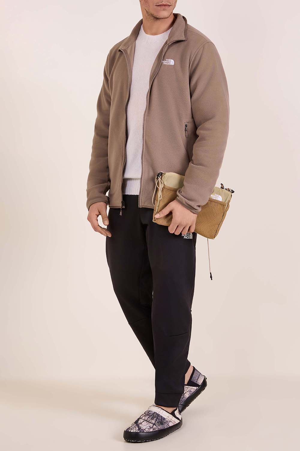 תמונת דוגמן קידמית של תיק פאוץ' טרה