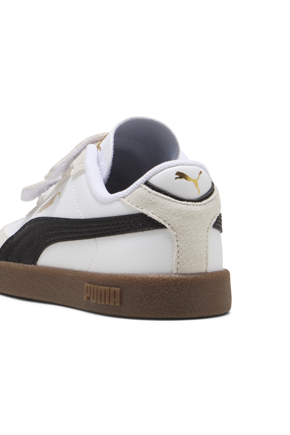 תמונת פנים של נעלי סניקרס