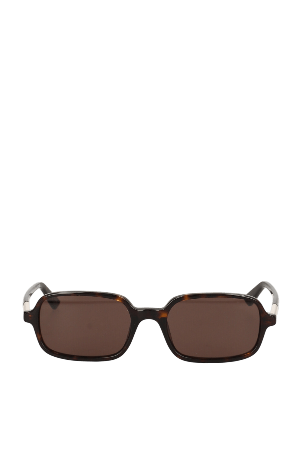 תמונה קידמית של משקפי שמש