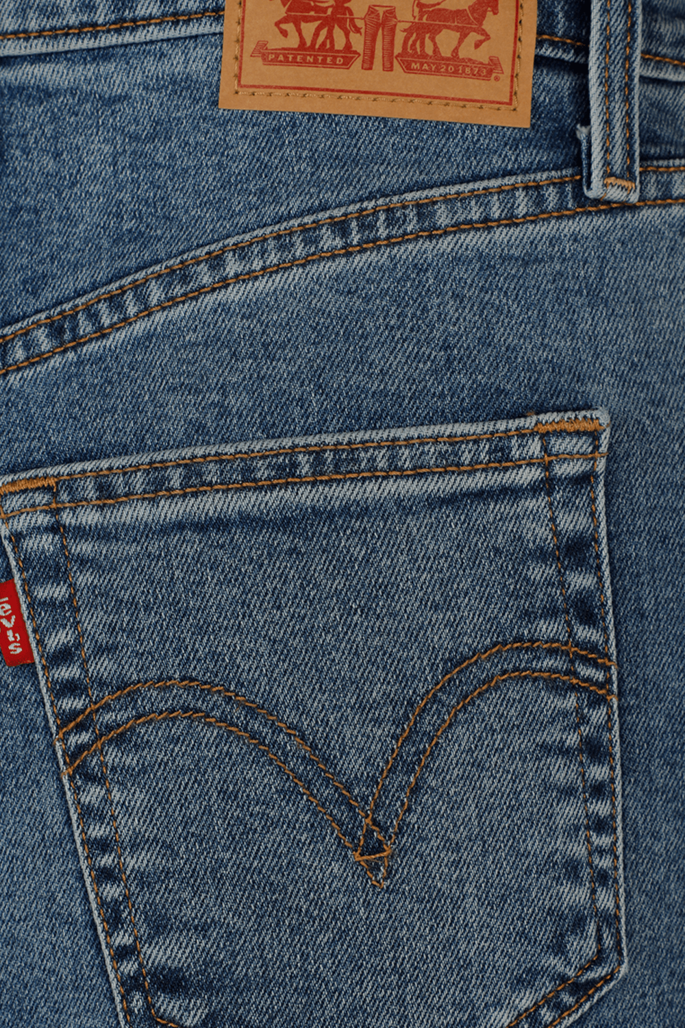 תמונה אחורית של Ribcage Straight Ankle Jeans in Medium Wash