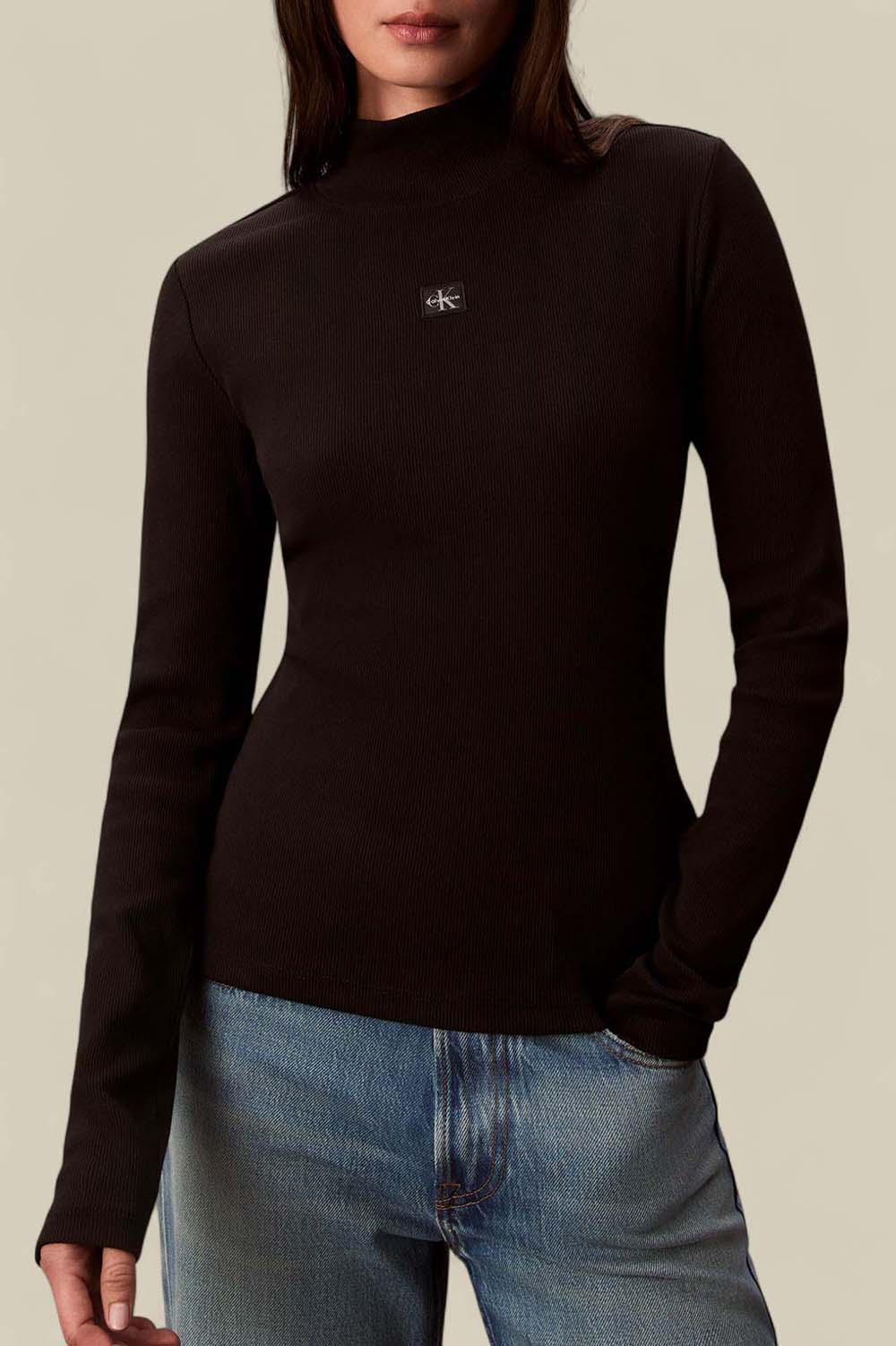 תמונת דוגמן קידמית של חולצת גולף