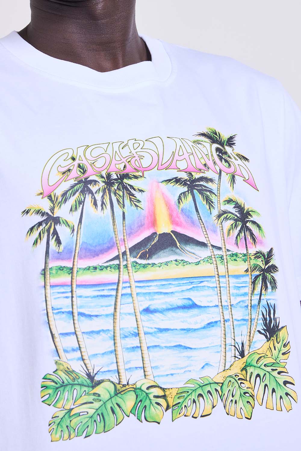 תמונת תקריב דוגמן של חולצת טי