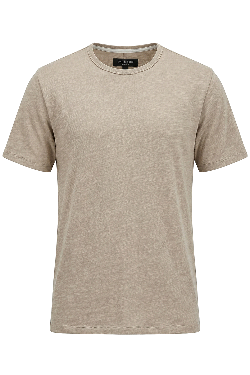 תמונה קידמית של חולצת טי