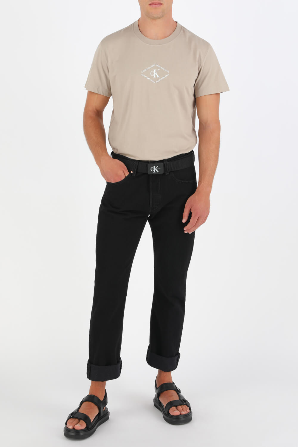 תמונת דוגמן קידמית של Canvas Plaque Belt in Black