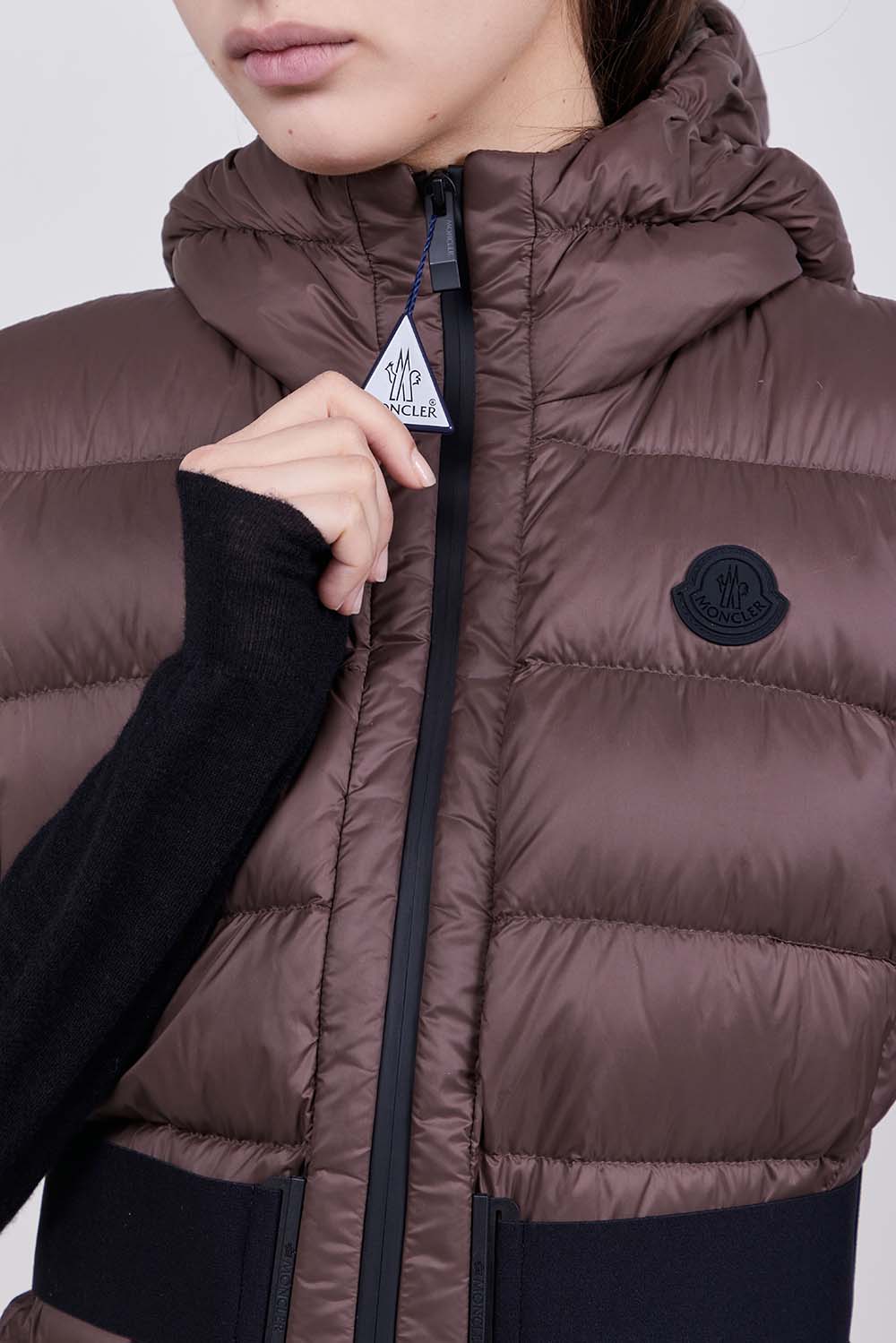 תמונת תקריב דוגמן של ווסט פוך