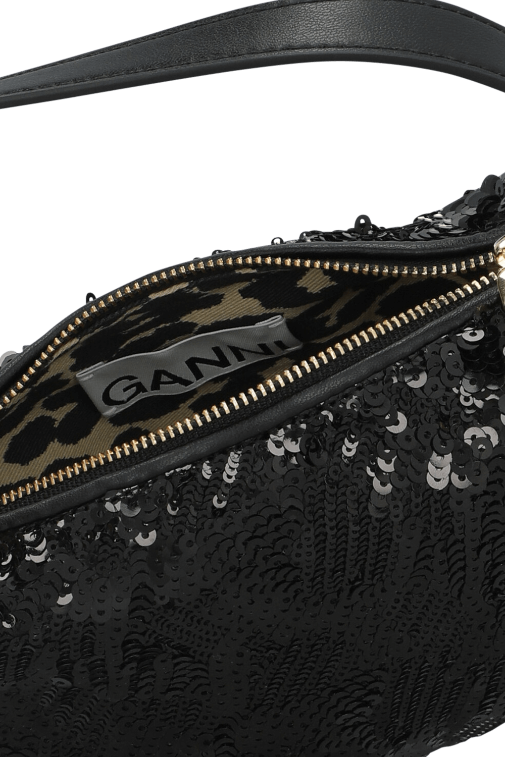 תמונת פנים של תיק באטרפליי