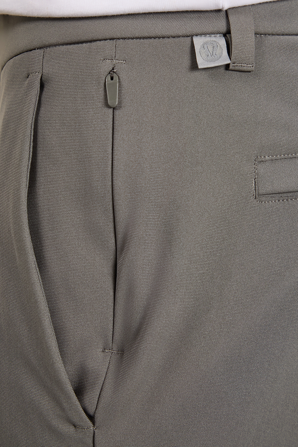 תמונת תקריב דוגמן של ABC SLIM-FIT TROUSER 32L *WARPSTREME
