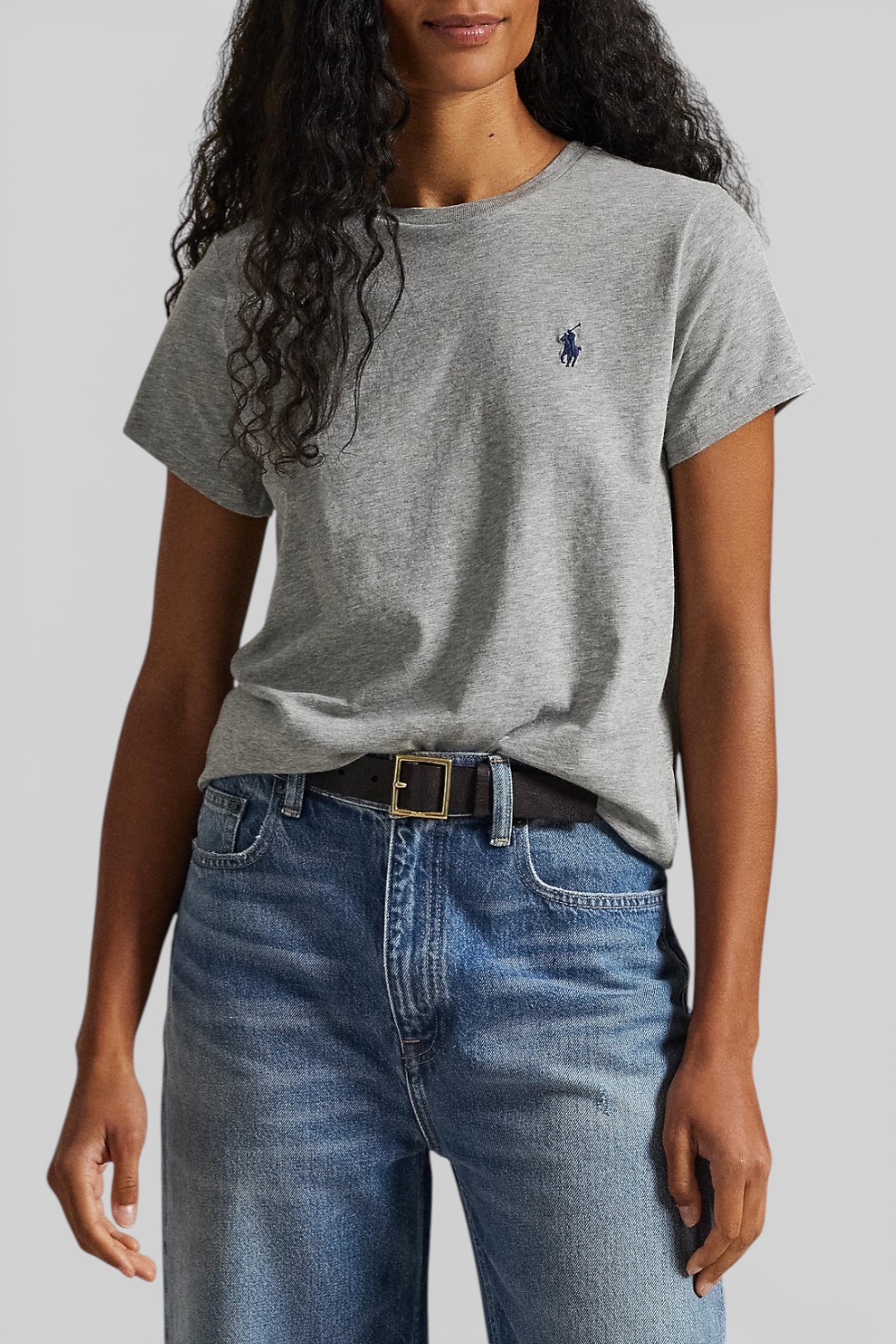 תמונת דוגמן קידמית של חולצת טי