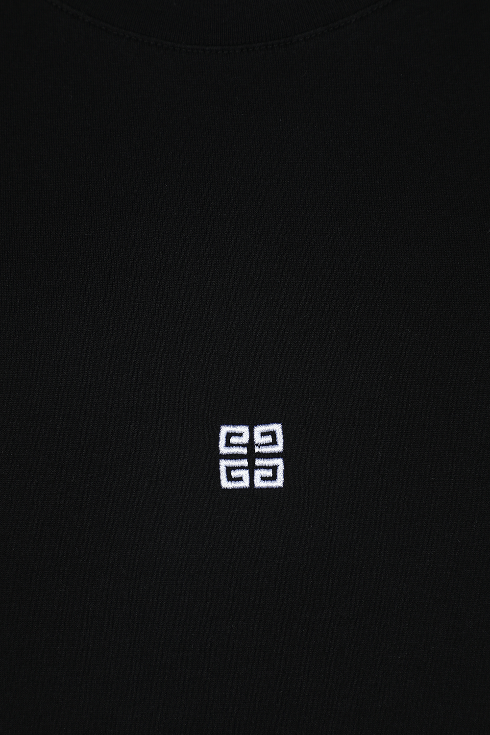 חולצת טי שחורה עם לוגו GIVENCHY