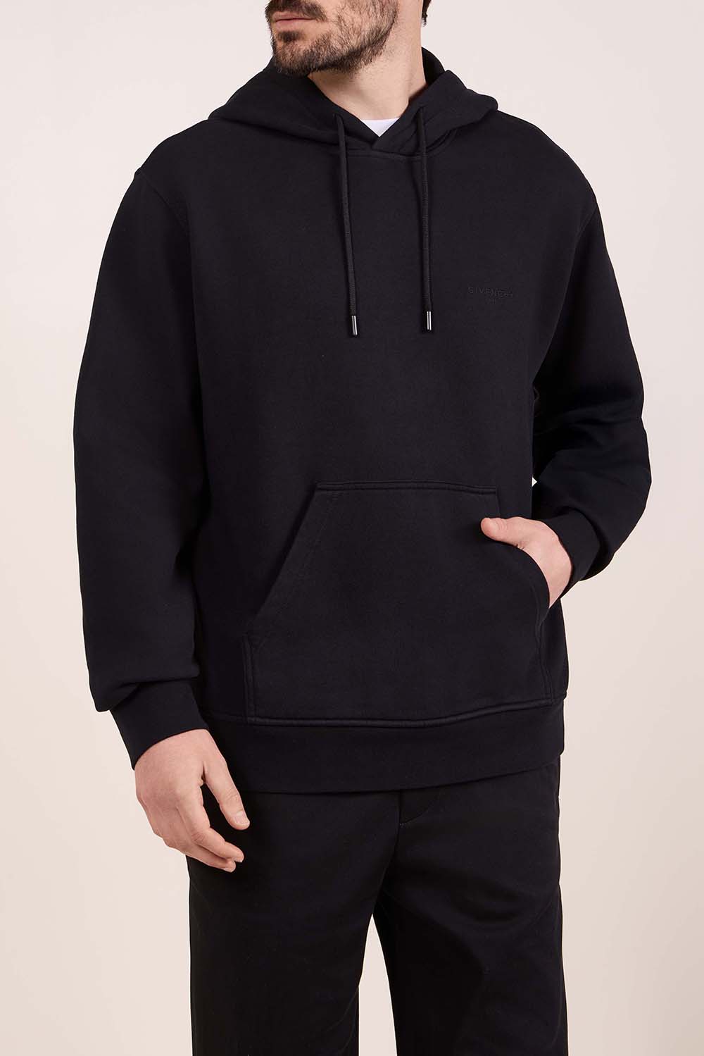 תמונת דוגמן קידמית של קפוצ'ון בגזרה רגילה