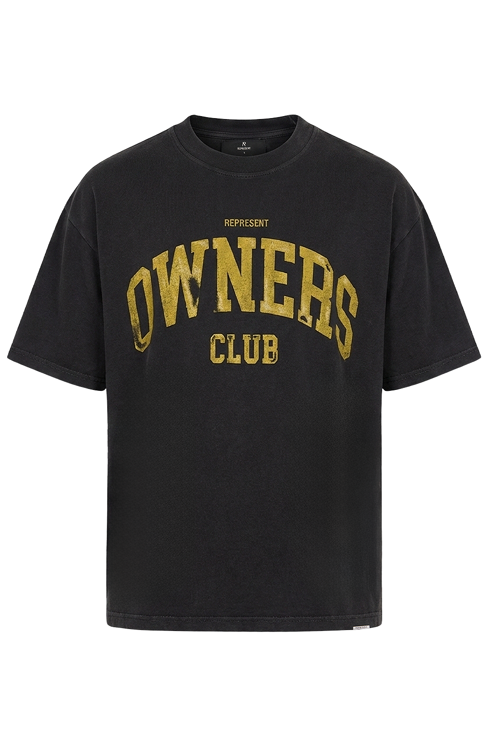 תמונה קידמית של חולצת טי