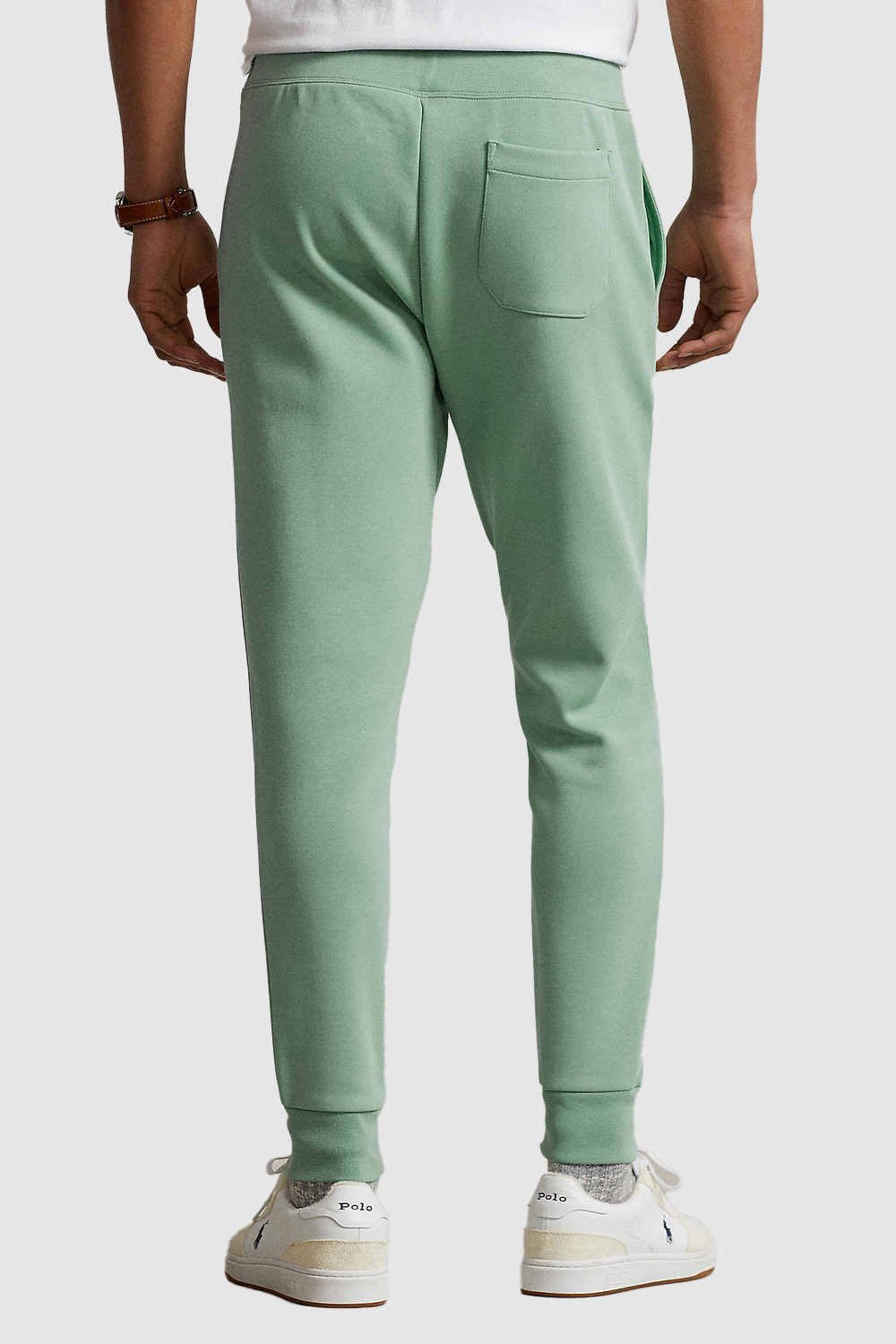 תמונת דוגמן אחורית של מכנסי ג`וגר