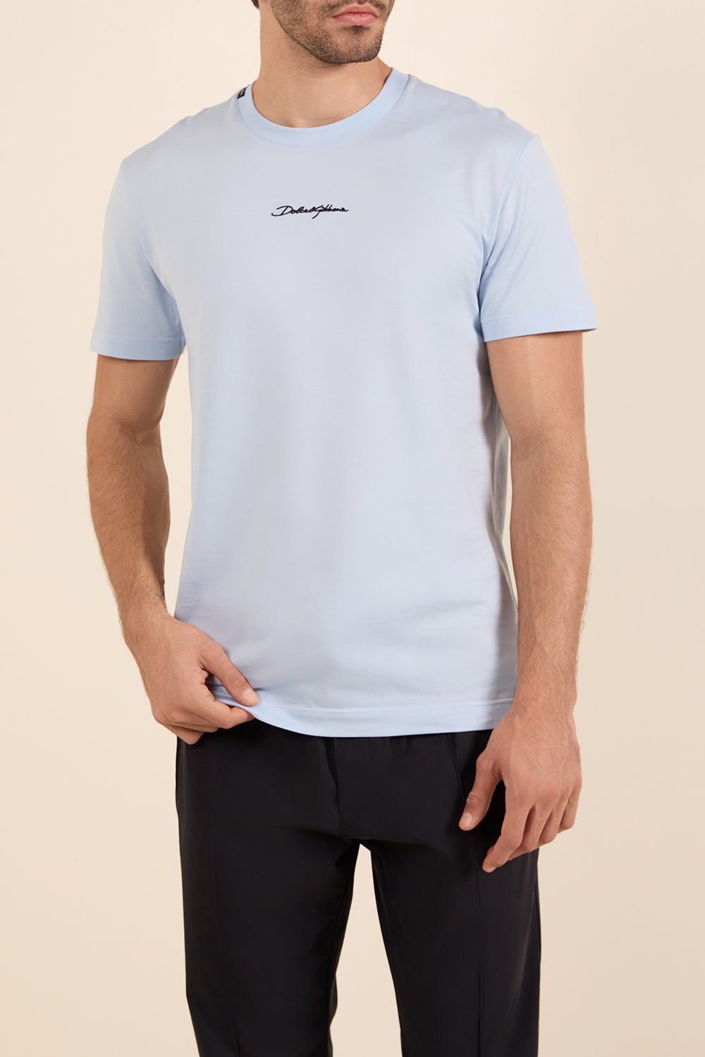 תמונת דוגמן קידמית של חולצת טי