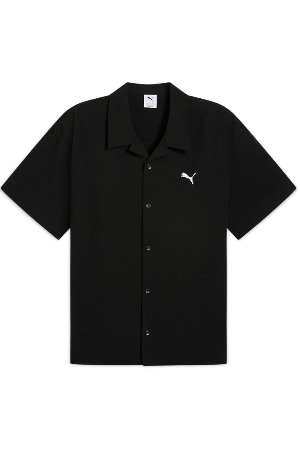 תמונה קידמית של חולצת כפתורים